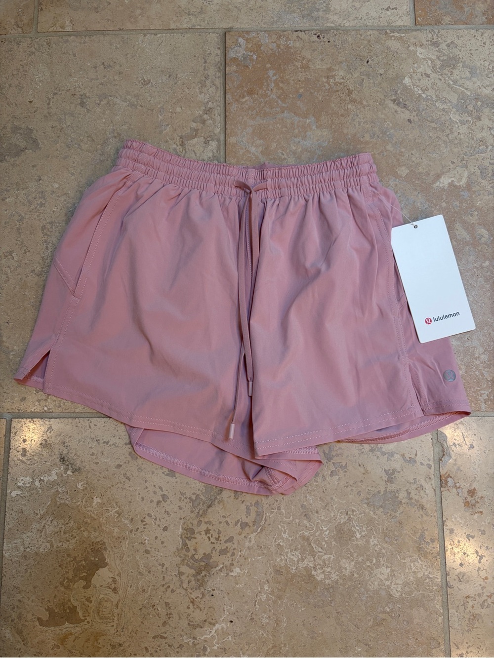 Lululemon women’s Pace Rival High Rise Short 3”
